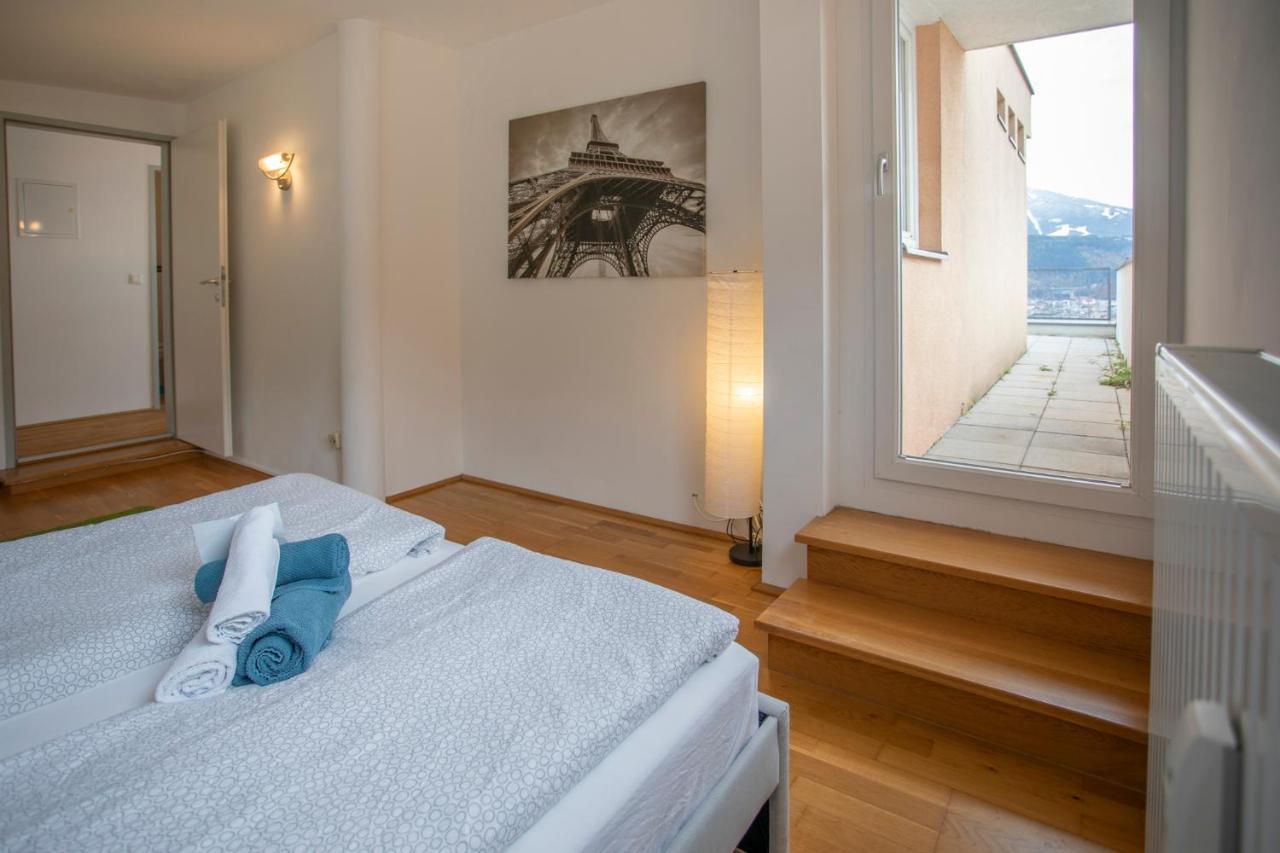Hilltop Innsbruck Apartment I Free Parking Luaran gambar